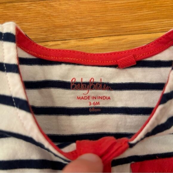 Baby Boden white/navy stripe romper - Picture 3 of 4